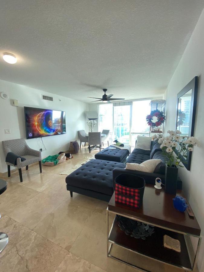 Comfortable Room In The Brickell City Center Area Miami Exterior photo