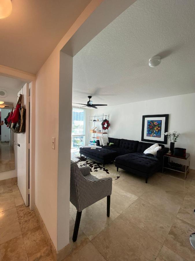 Comfortable Room In The Brickell City Center Area Miami Exterior photo