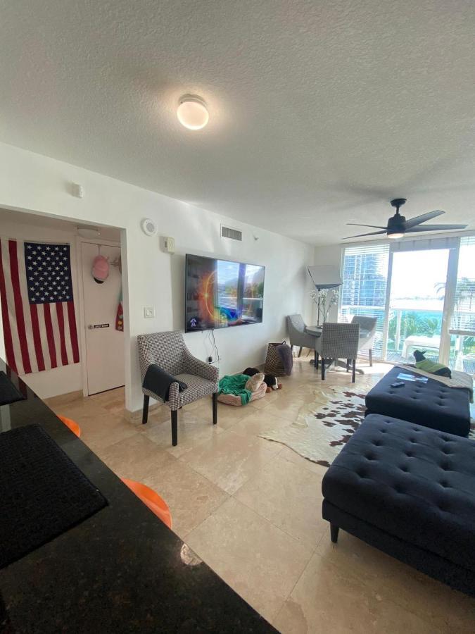 Comfortable Room In The Brickell City Center Area Miami Exterior photo